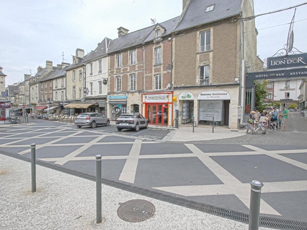Modern Apartment In Bayeux Near Tapestry Museum Buitenkant foto
