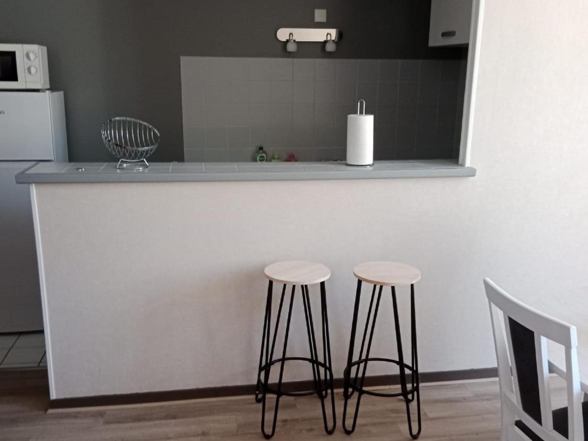 Modern Apartment In Bayeux Near Tapestry Museum Buitenkant foto